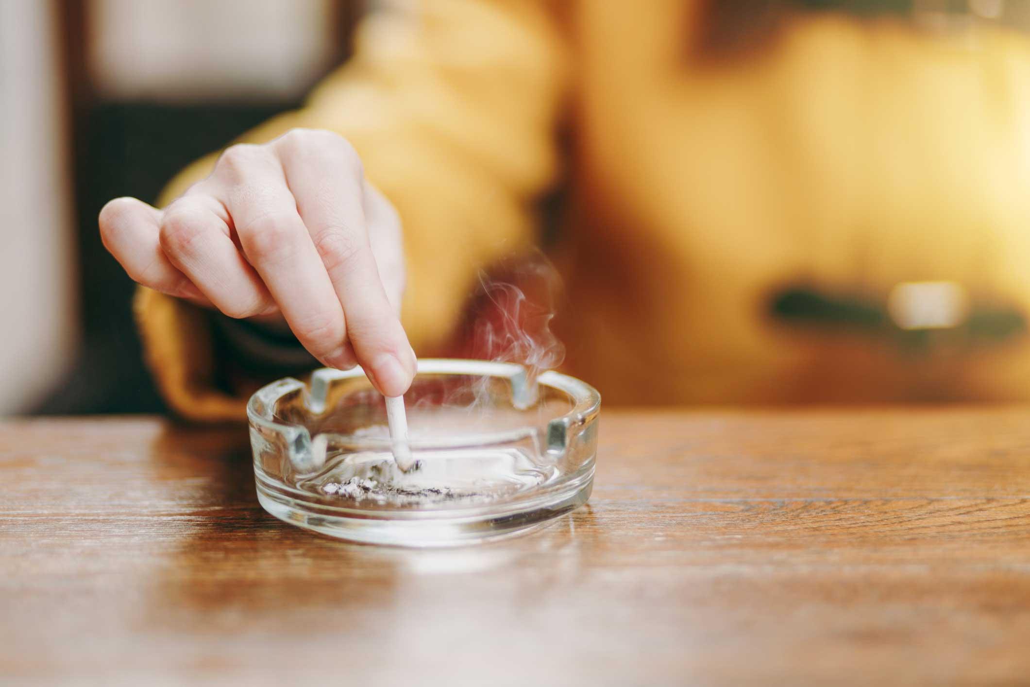 Arrêt du tabac : quand l'envie de fumer disparait-elle ? 