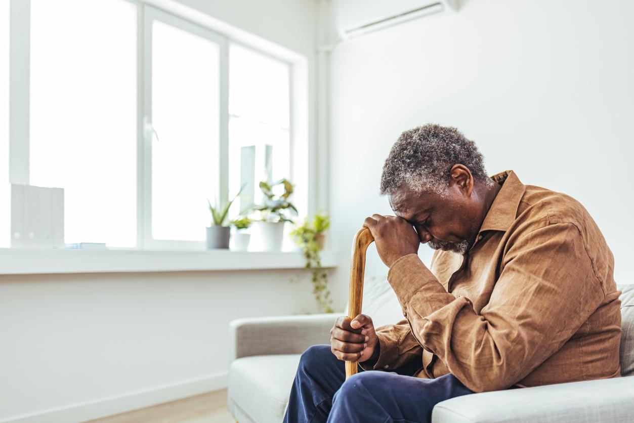 Maladie de Charcot : causes, symptômes, prise en charge